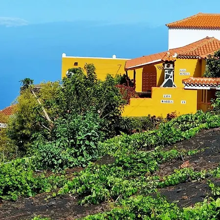 Manuela Landhaus Fuencaliente de la Palma